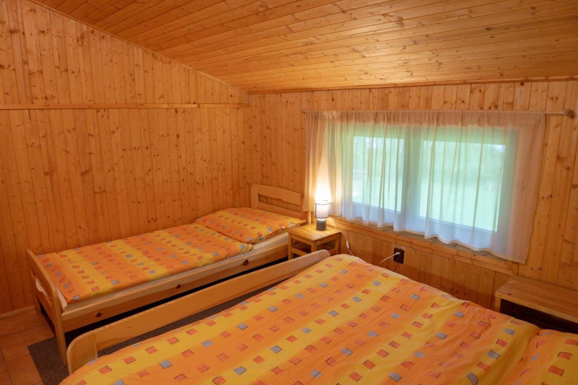Komari Louka Nova Olesna ภายนอก รูปภาพ